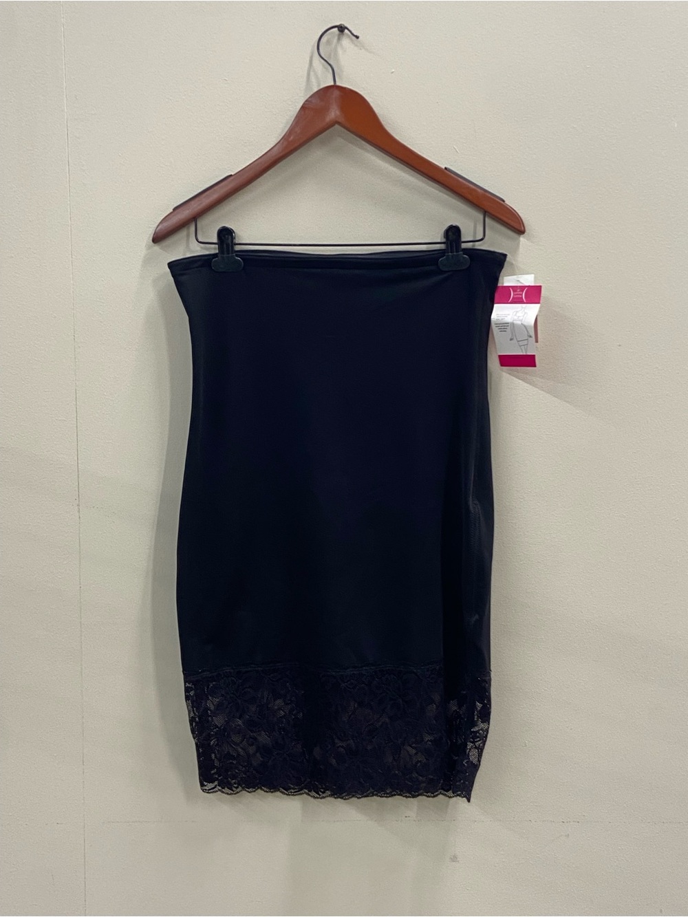 Black Lace Hem Women's Yummie Tummie Slippie
